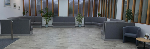 The seating area in the waiting room